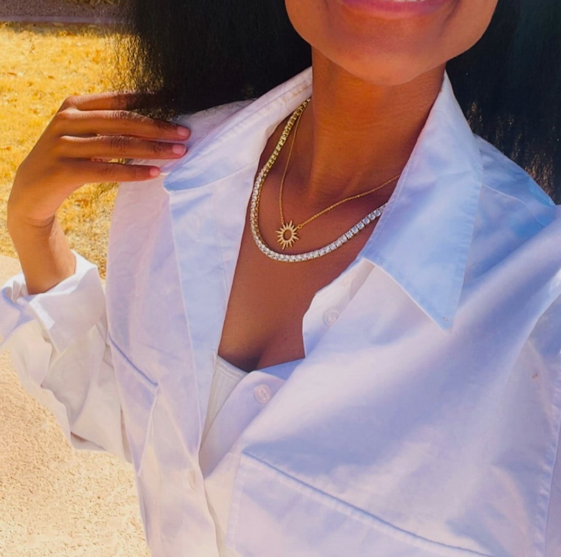 Illuminate Your Style with the Evie 18K White Gold Plated Sun Pendant Necklace Decorated with Sparkling Swarovski Crystals - The Perfect Gift for Every Woman