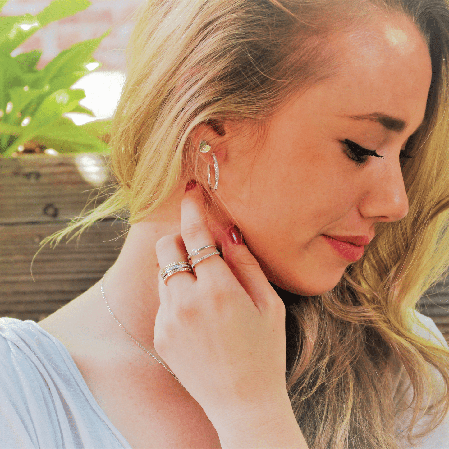 Dazzle in Elegance: Bianca 18K Yellow Gold Plated 25Mm Hoop Earrings with Sparkling Swarovski Crystals for Women