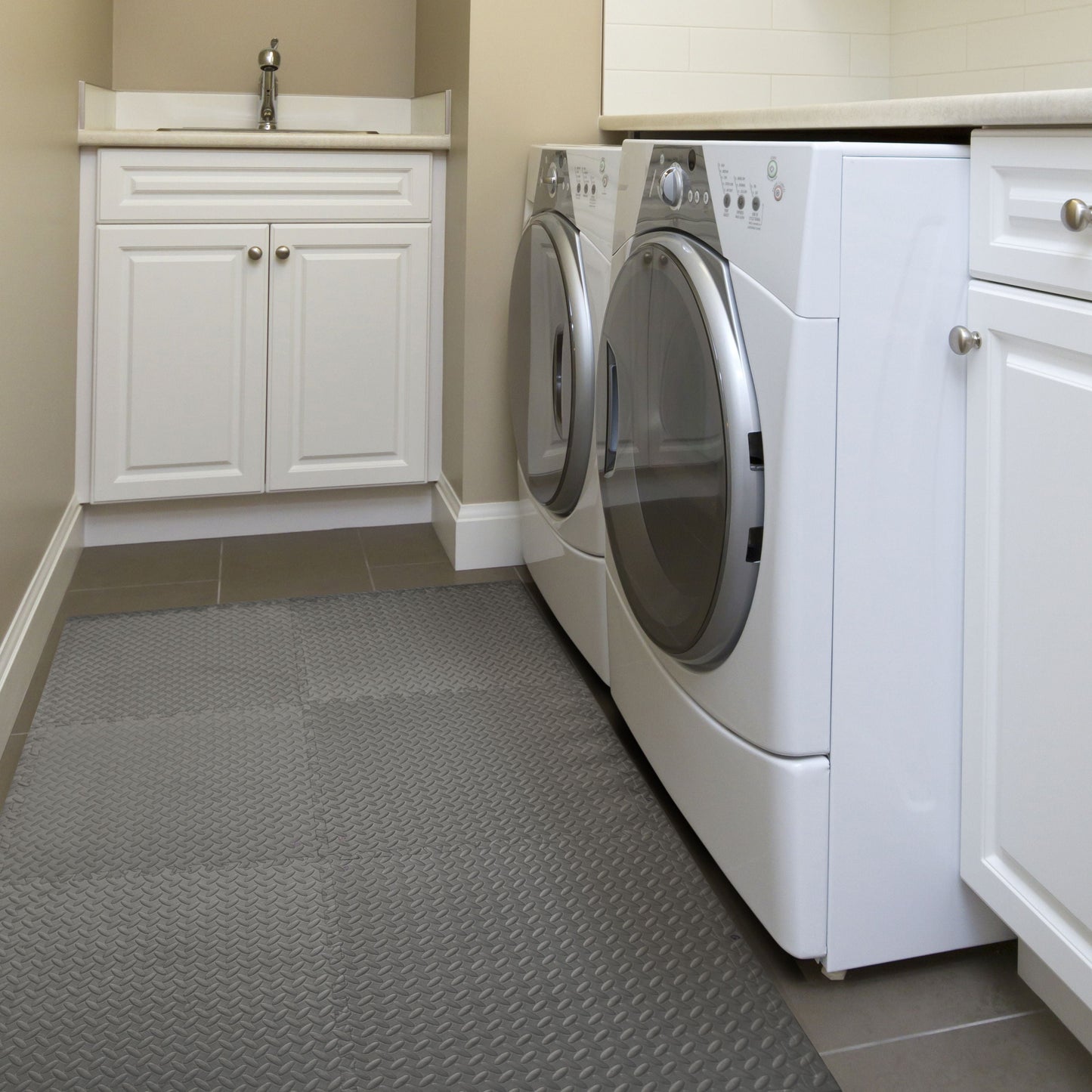 Transform Your Space with 22.3" x 22.3" Gray Foam Interlocking Floor Mats - 6 Piece Set for Ultimate Comfort and Protection