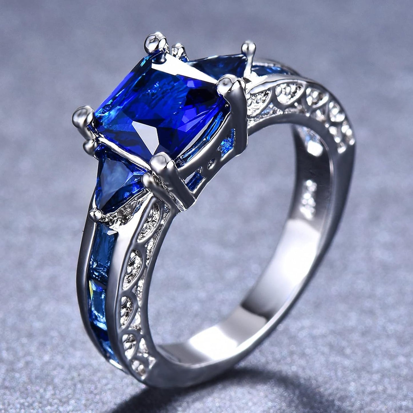 Exquisite 925 Sterling Silver Princess Cut Blue Sapphire 3 Stone Promise Ring for Women