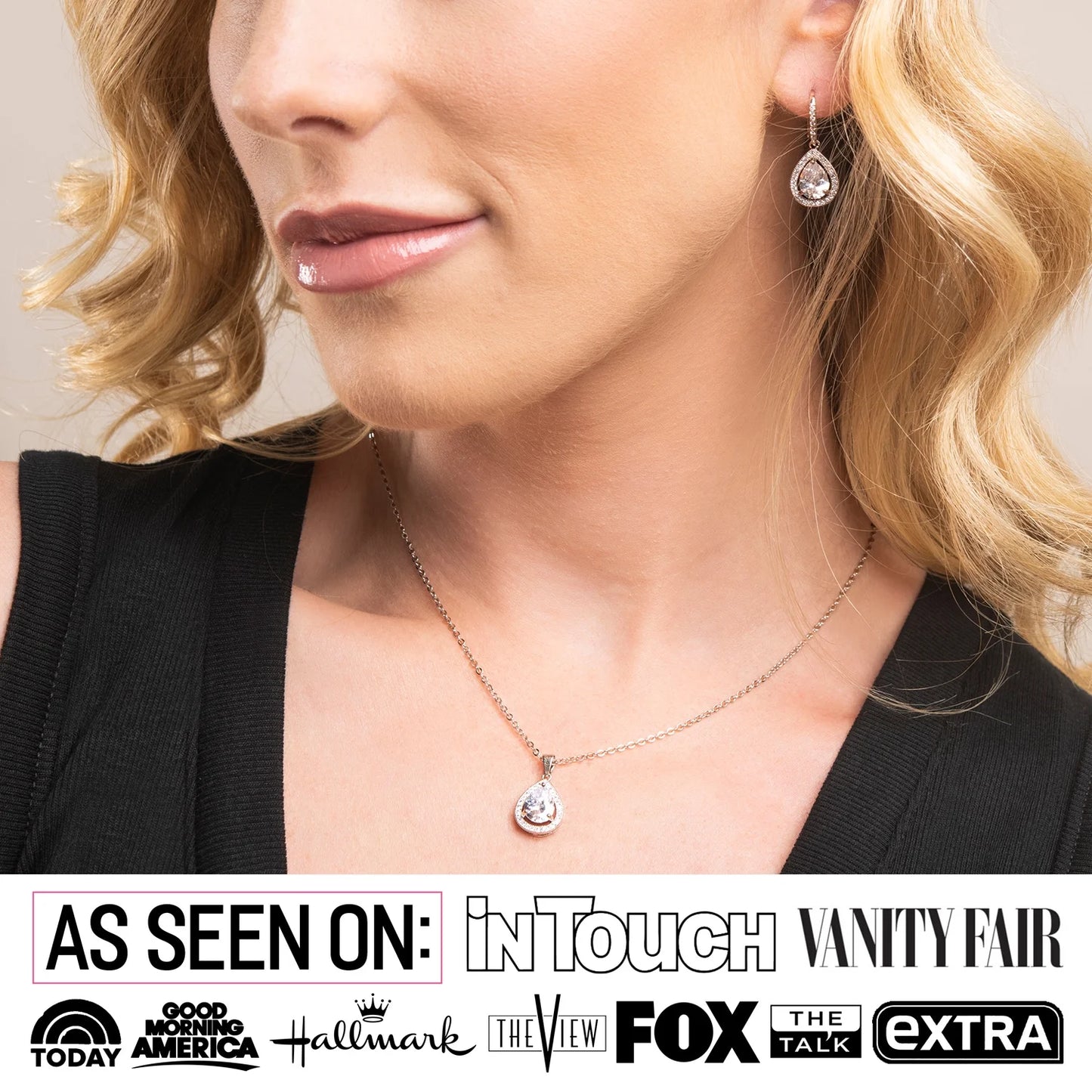 Isabel 18K White Gold Plated Pendant Necklace with Dazzling Simulated Diamond Crystals - A Timeless Elegance for Every Occasion