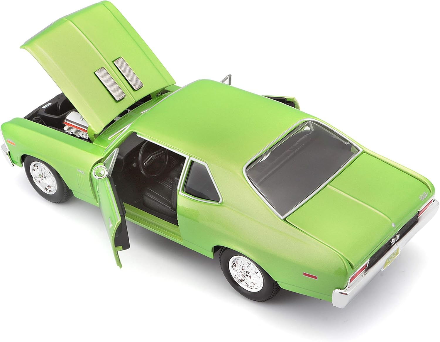 Experience the Thrill of the 1:24 Scale 1970 Chevrolet Nova SS Diecast Vehicle in Stunning Green - Perfect for Collectors and Enthusiasts!