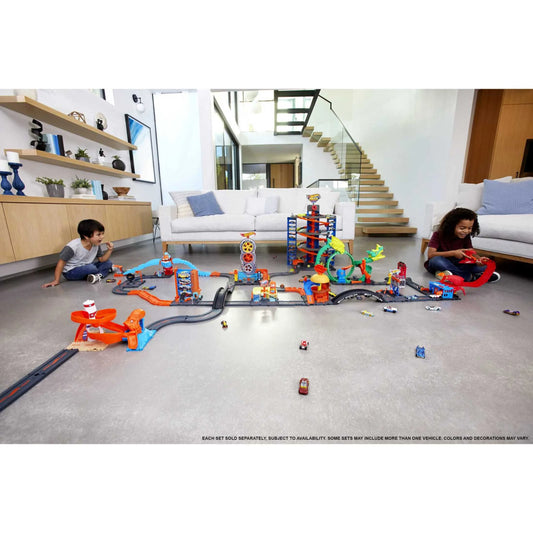Build Your Dream Hot Wheels City with the Ultimate Track Pack - 10 Pieces & 1:64 Scale Car for Endless Fun!